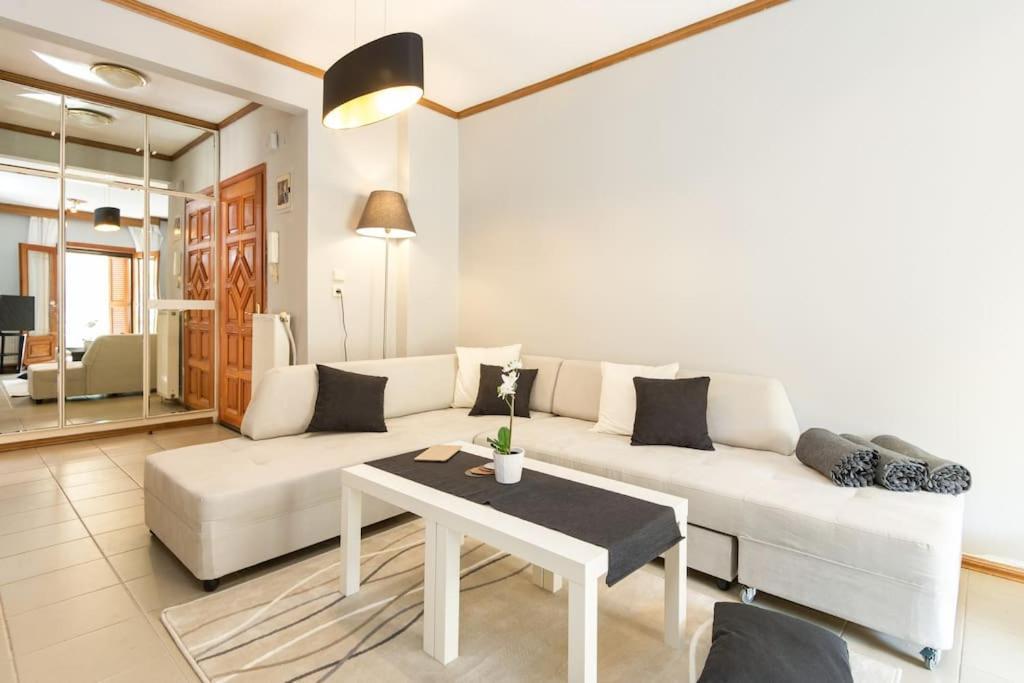 95sqm 7min Center 2bedroom Gas Heating Marble Wc 2 Smarttv Apartment Thessaloniki