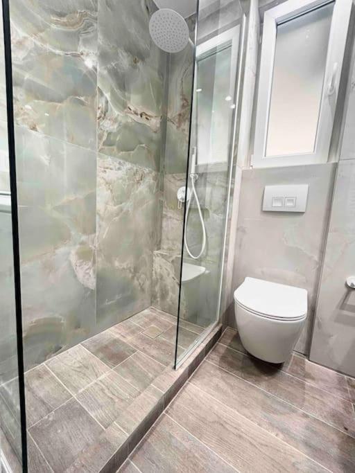 Apartment 95sqm 7min Center 2bedroom Gas Heating Marble Wc 2 Smarttv